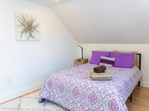 Cozy Cottage Style House Kitchener Eksteriør bilde